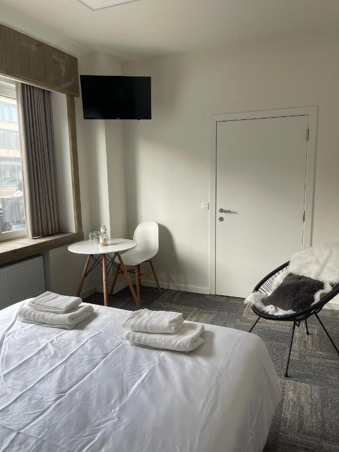 Mooie Kamer In Centrum Brugge Met Badkamer 外观 照片