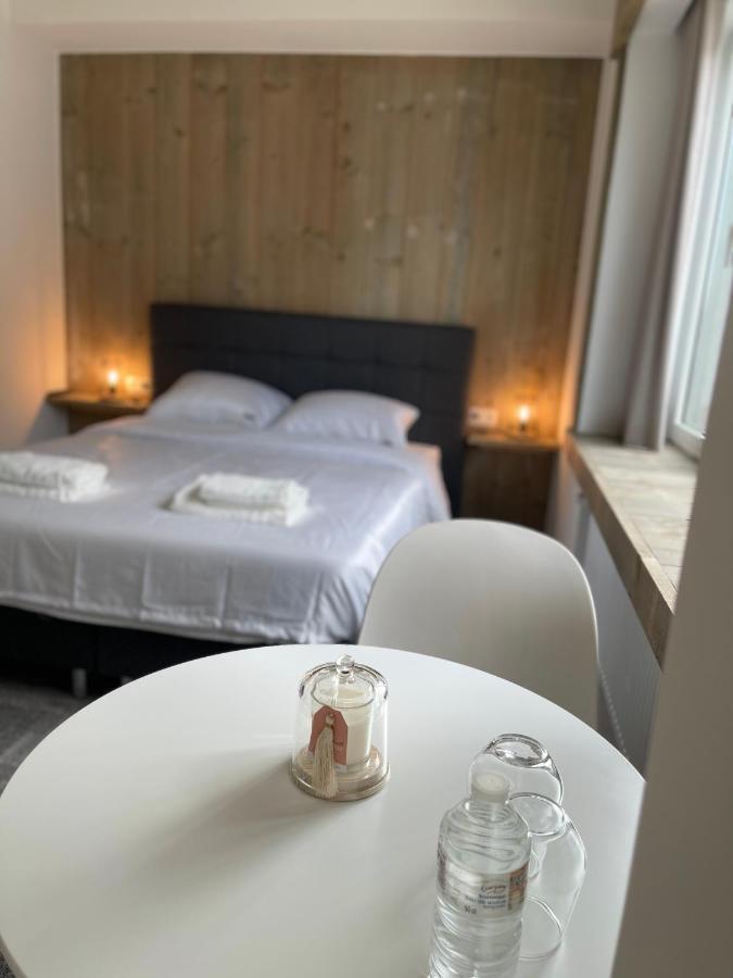 Mooie Kamer In Centrum Brugge Met Badkamer 外观 照片